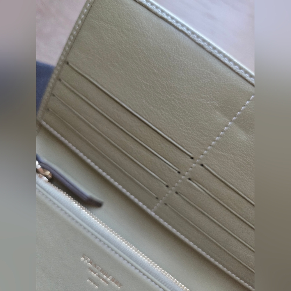 Strathberry Pistachio Large Melville NWOT wallet - Picture 7 of 12
